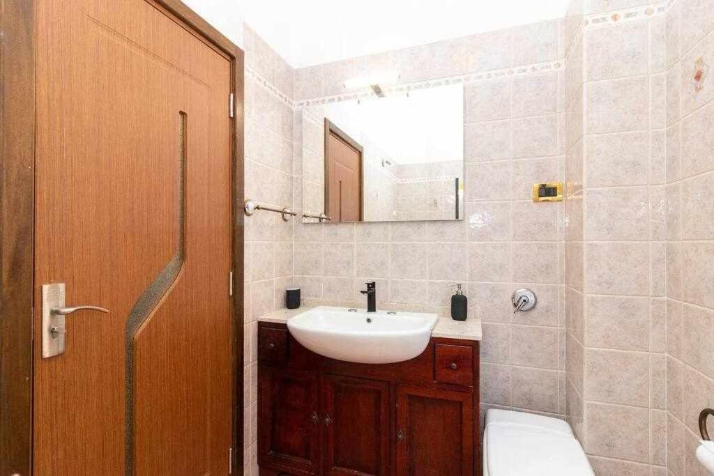 Appartamento A Pochi Passi Dalla Stazione Comodo A Coppie E Famiglie, Casa Ferrucci Collegno Εξωτερικό φωτογραφία